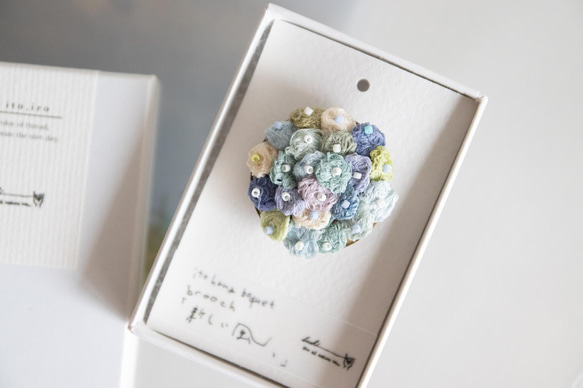 ito hana bouquet  brooch (新しい風) 1枚目の画像