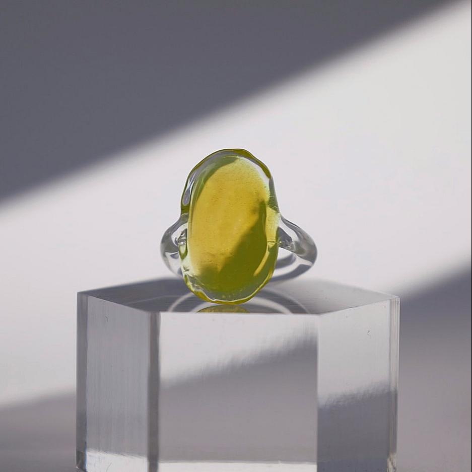 ガラスのリング“Ovall”　-ミモザ-