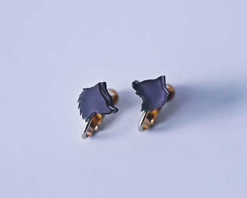 即日発 国内完売 ストラス ロゴピアス ユニセックス ゴールド org.jpg