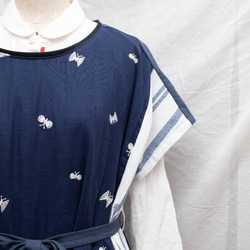 【紺色♾ribbon -butterfly 刺繍のデザインワンピース】 6枚目の画像