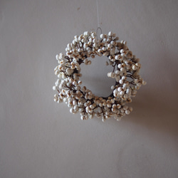 ナンキンハゼのリース リース ユリ 通販 13326281｜Creema(クリーマ)