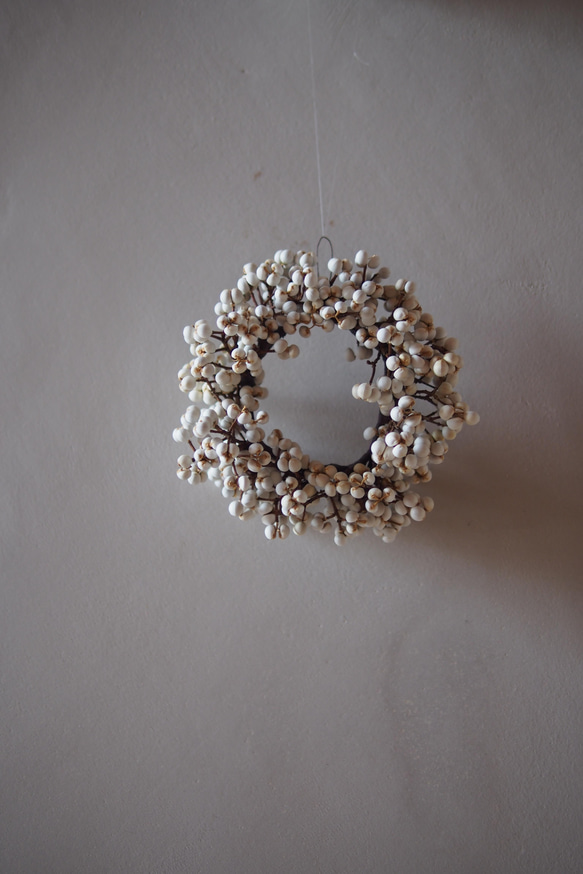 ナンキンハゼのリース リース ユリ 通販 13326281｜Creema(クリーマ