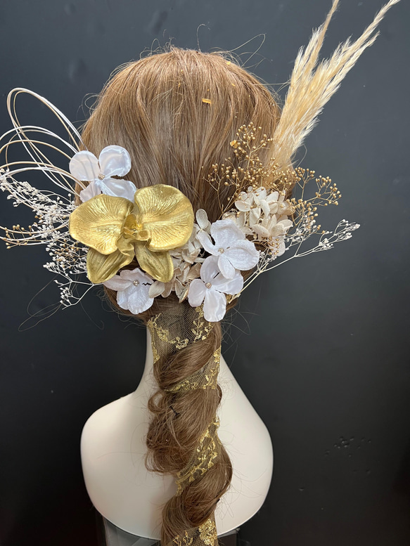 卒業式　胡蝶蘭mix髪飾り　ゴールドレースリボン付き 4枚目の画像