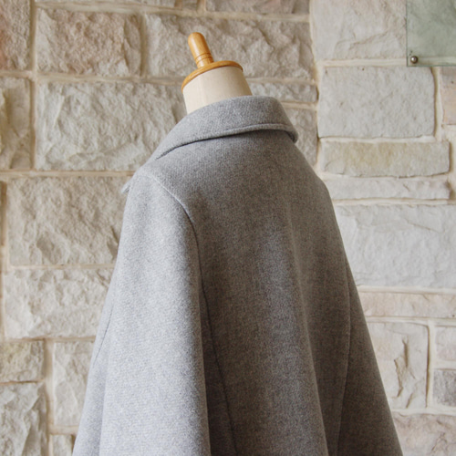 Plantation イッセイミヤケ期 ライトグレー ケープコート Plantation