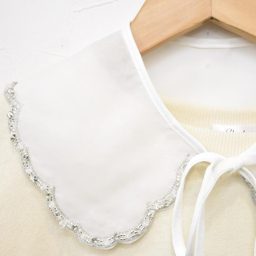 送料無料）ビーズ刺繍スカラップ裾デザインつけ襟（白）【No.757
