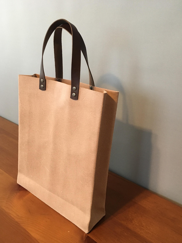 ☆定番☆ ちょっと高級な紙袋風革袋(縦型。A4ファイル対応) トート