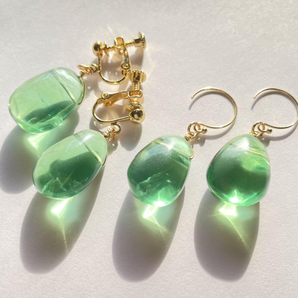 14kgf 大粒フローライトのピアス イヤリング ピアス（フック・チェーン 