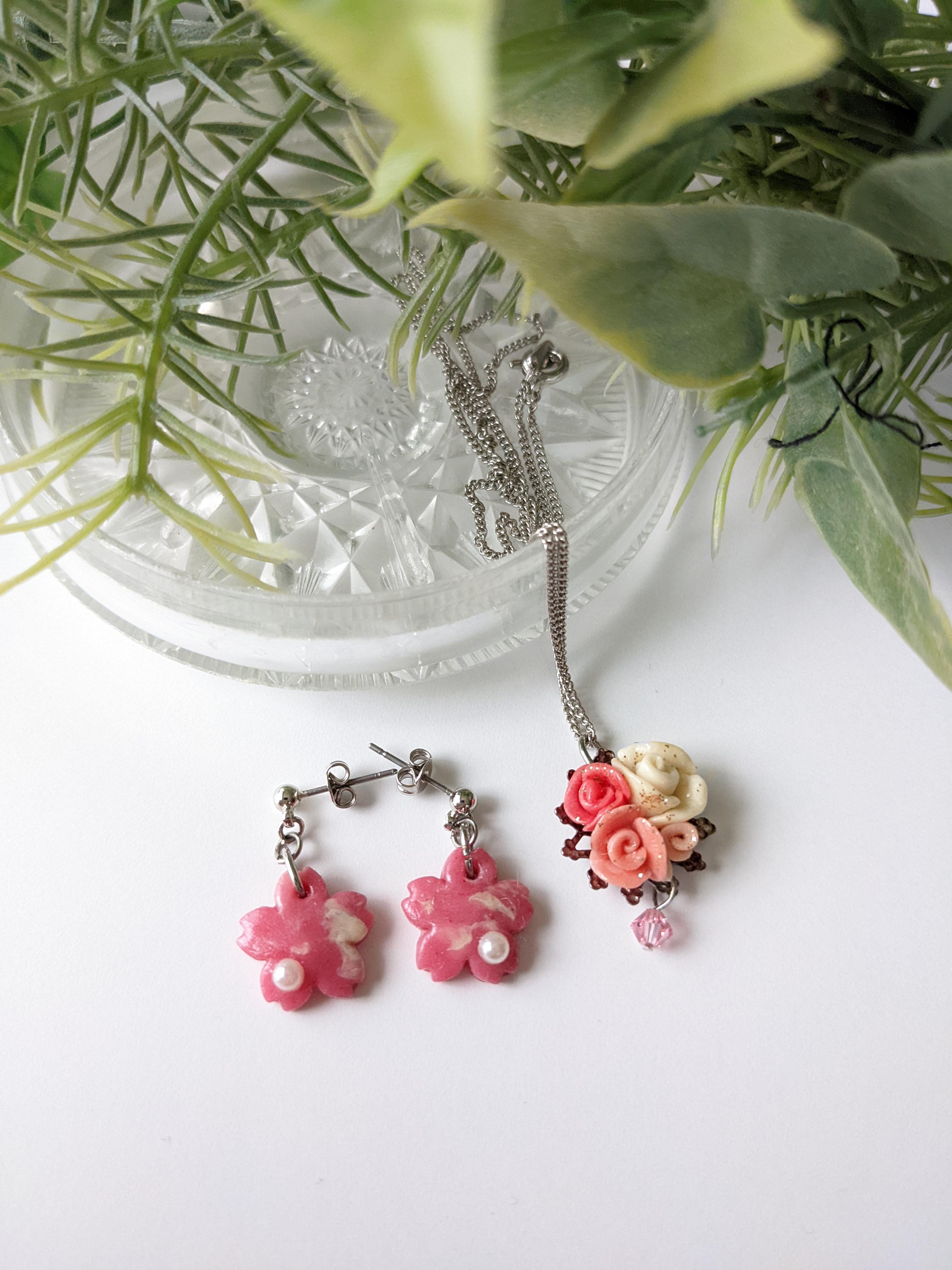 BAQLESS 花モチーフ スタッドピアス 2025春夏 BAQLESS 花モチーフ スタッドピアス 2025春夏 BAQLESS 花