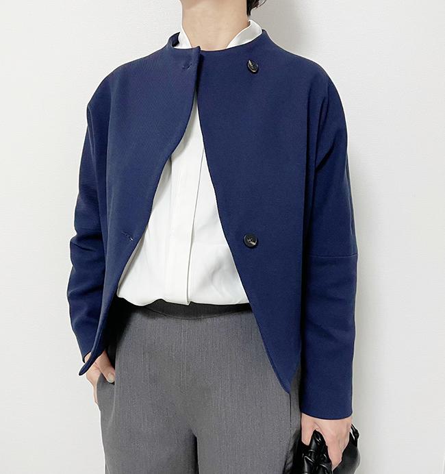 【新作】着心地抜群！ ストレッチ素材！卒業・入学式 レトロ＆モード ショートジャケット21040紺ネイビー