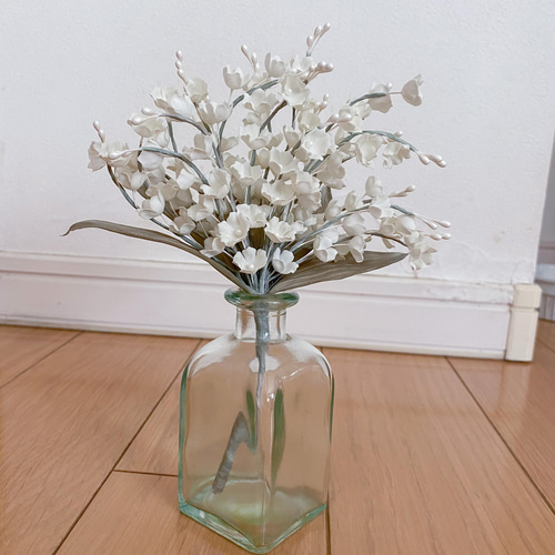 スズラン 布花ブーケ 一点もの アートフラワー 庭のひととき 通販