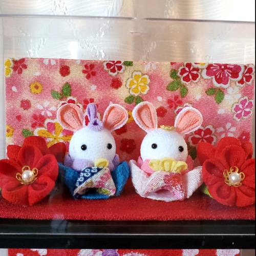 つまみ細工 ケース入りうさぎのおひなさま 梅 『creema限定品