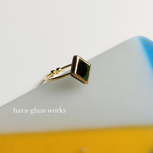 ガラスの宝石リング　モスグリーン　フリーサイズ（ゴールド） 8枚目の画像