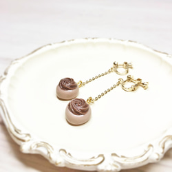 モカクリームチョコレートのイヤリング＆ピアス 1枚目の画像