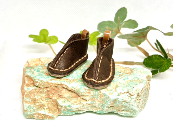 革細工　シンプルブーツ　miniature  boots. 4枚目の画像