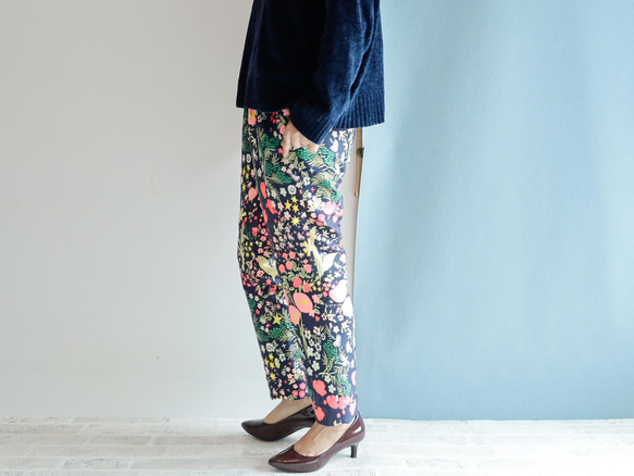 きまぐれコレクション　-クレイジーな織り模様のテーパードパンツ M/Lサイズ 4枚目の画像