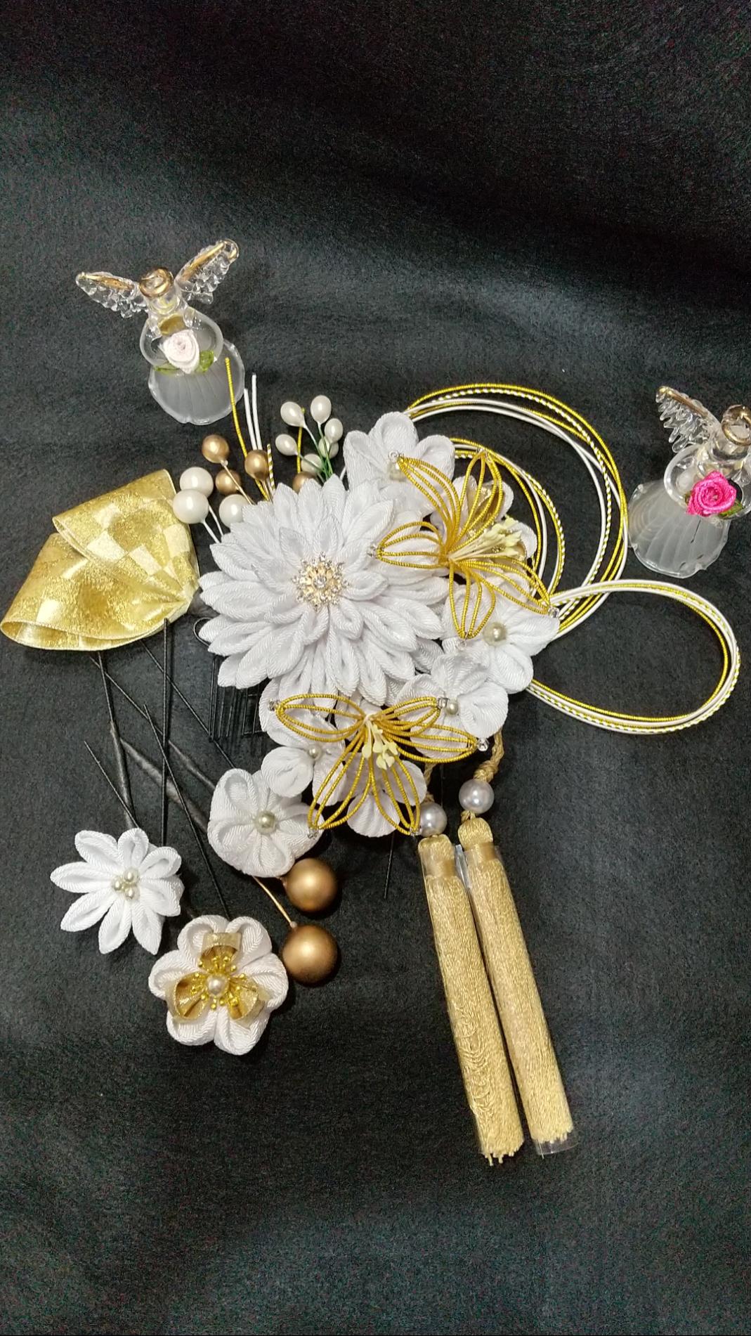 つまみ細工 &水引 成人式、卒業式、入学式髪飾り｢ちりめん｣白、金