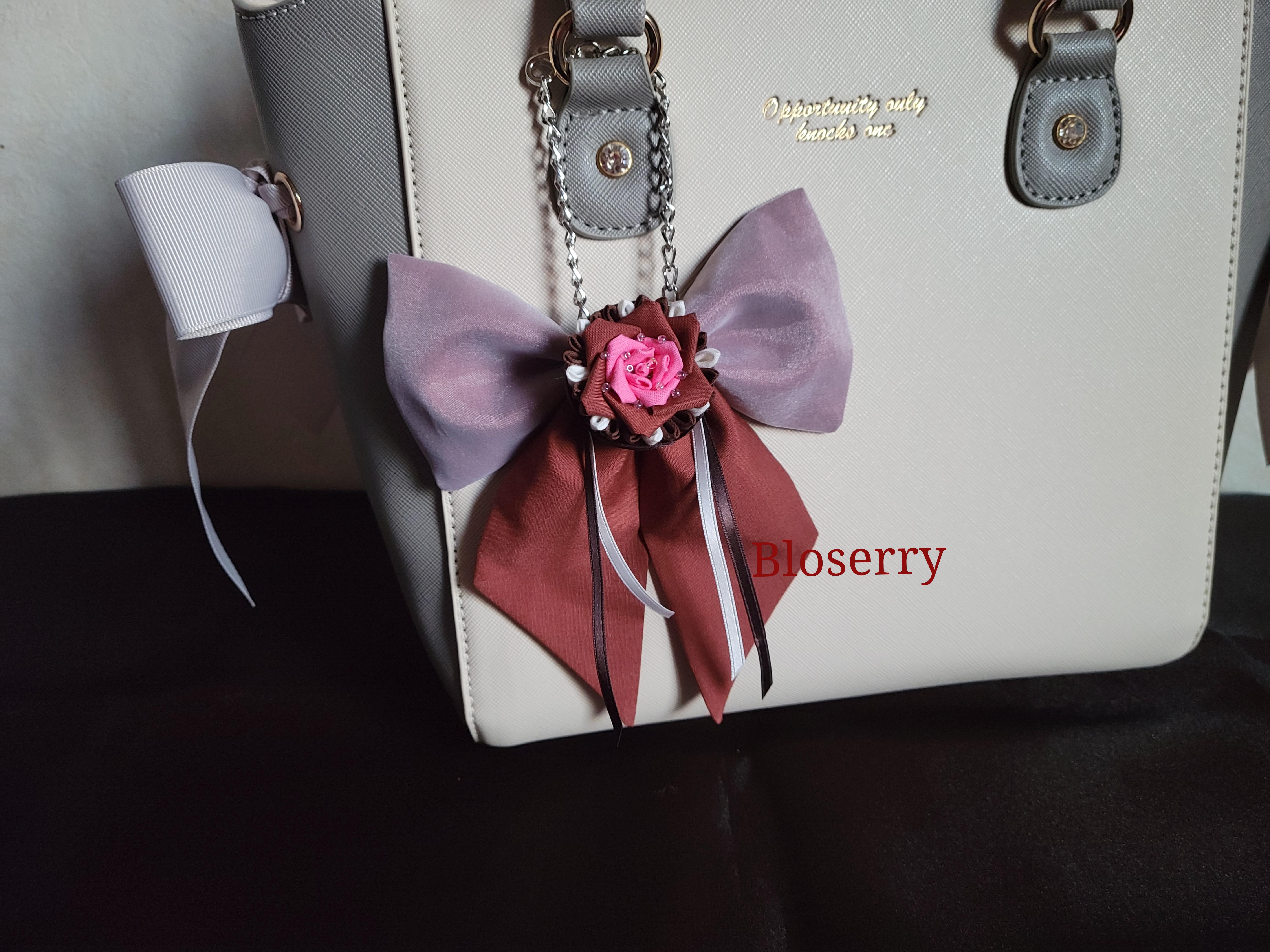 ショコラタルトリボン　スウィートなピンクのタルト　バッグチャーム