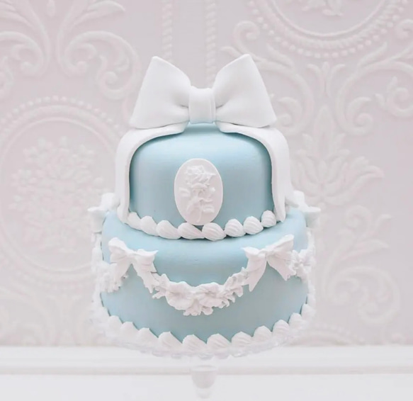 クラシカルりぼんクレイケーキ2段✳︎ミント＊色変更可＊フェイク