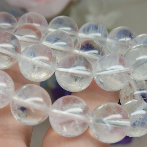 天然石⭐️天使⭐️エンジェル⭐️虹⭐️フローライト⭐️握り石⭐️水晶⭐️世界に一つ⭐️可愛い⭐️ ♡エンジェルラダークォーツ♡10mm 虹 星 舞い降りてきた天使