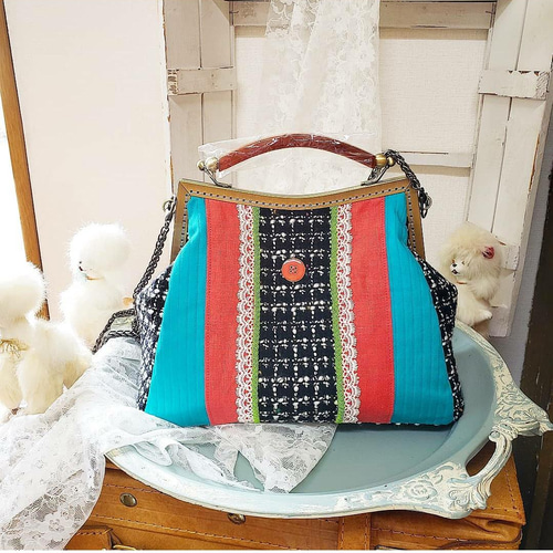 苺のビーズ刺繍のがま口バッグ その他バッグ まりねま 通販