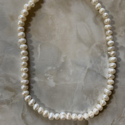 【40センチ】淡水バロックパール ホワイト 小粒 ネックレス チョーカー真珠　結婚式　冠婚葬祭 3枚目の画像