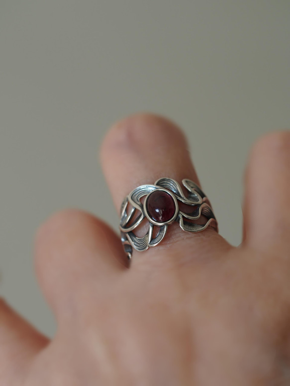 ロードライトガーネット８　　S925　Ripples　Design ring 5枚目の画像