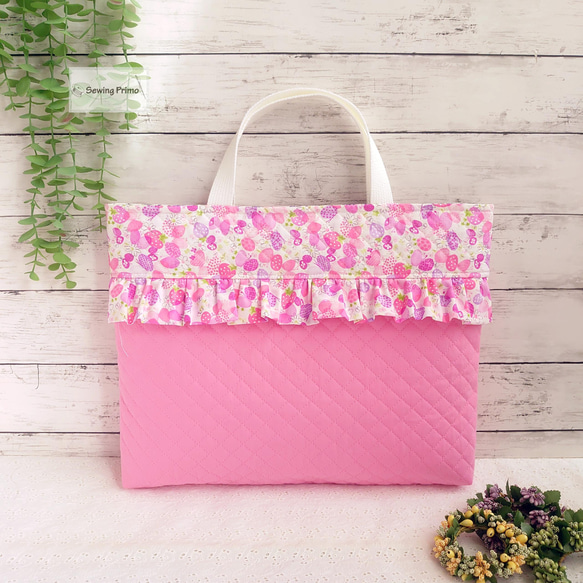 いちごちょうちょのフリルがかわいいレッスンバッグ/手提げバッグ