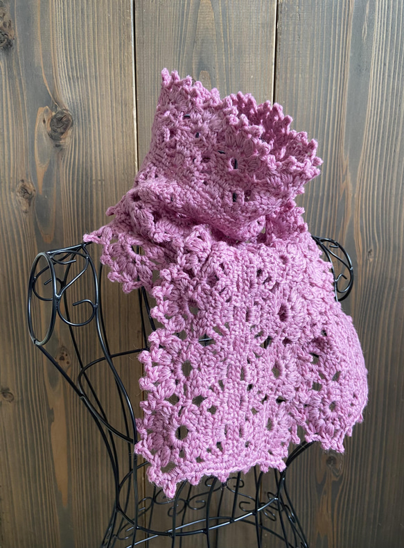 かぎ針編みウールマフラー(ピンク) 3枚目の画像