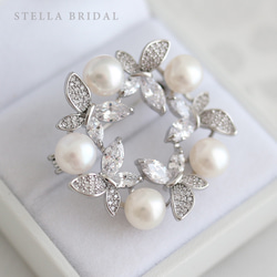 Stella Bridal＊母の日やフォーマルにも＊キュービックジルコニア バタフライ・ダンスブローチ シルバー 1枚目の画像