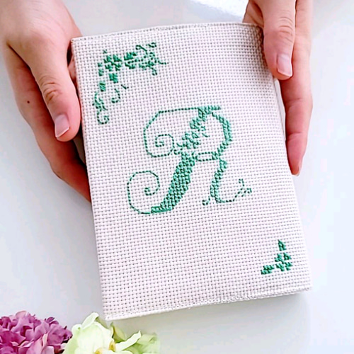 手刺繍 ハンドメイド ブックカバー 聖書カバー 讃美歌カバー