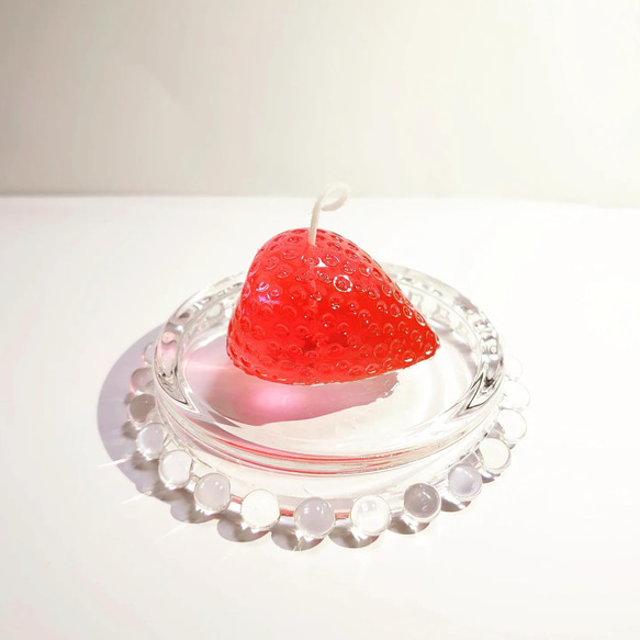 透明スイーツキャンドル「苺」 5枚目の画像