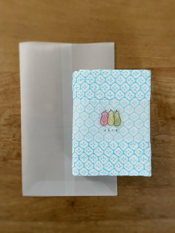 刺し子の花ふきん　〔亀甲花刺し(水色)〕 7枚目の画像