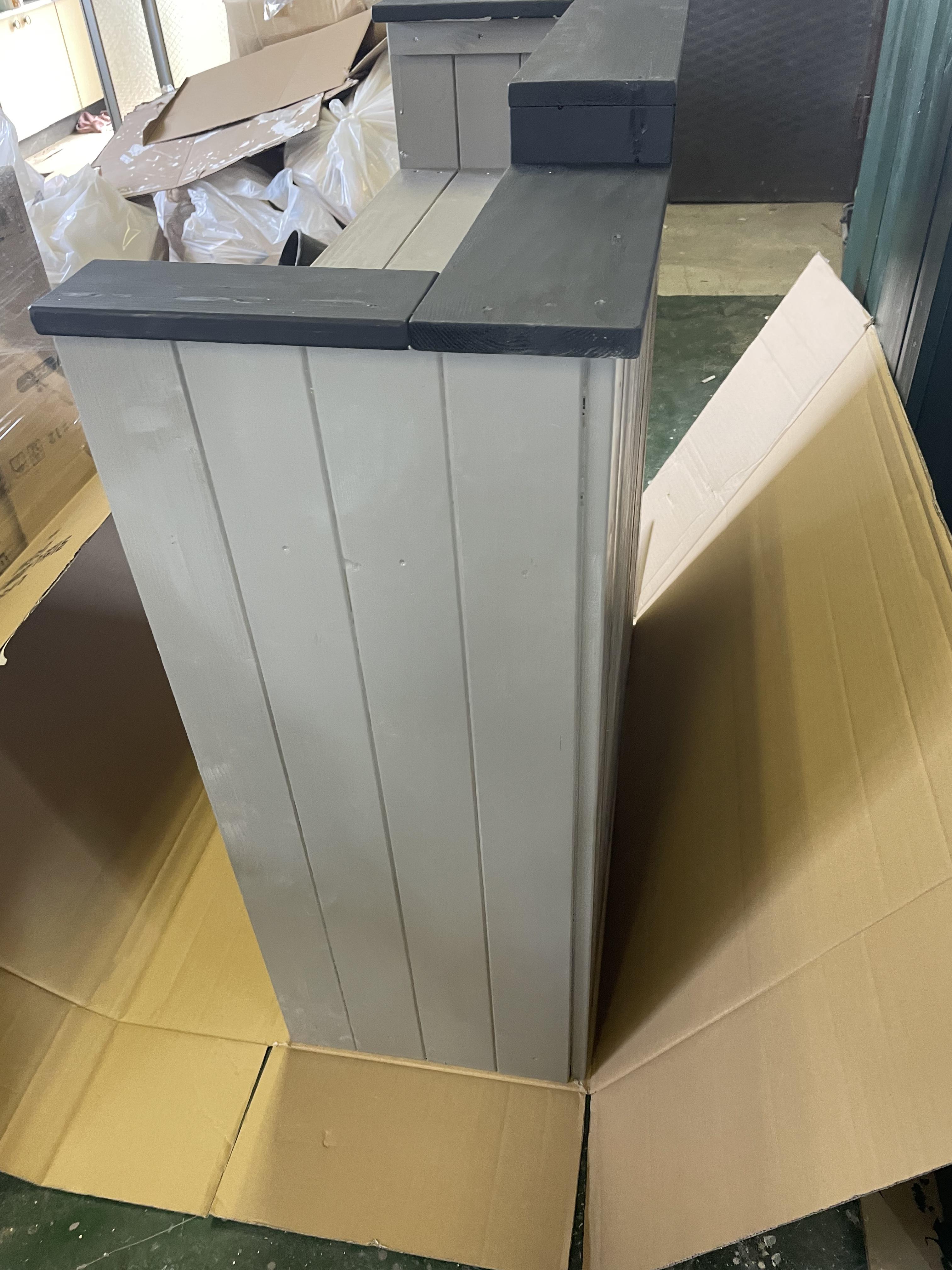 カウンター　シック