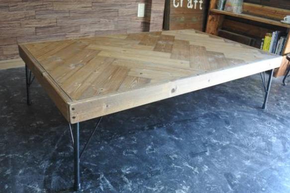 120cm×60cm HERRINGBONE TABLE 4枚目の画像