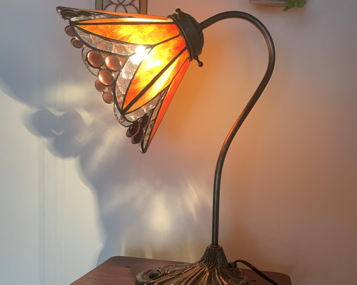 ステンドグラスランプ　オレンジ ステンドグラスランプ《リリー》オレンジ スタンドライト・テーブル