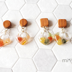 【送料無料】*◇ウッドビーズと レジンピアス・イヤリング◇*金属アレルギー対応・サージカルステンレス使用 6枚目の画像