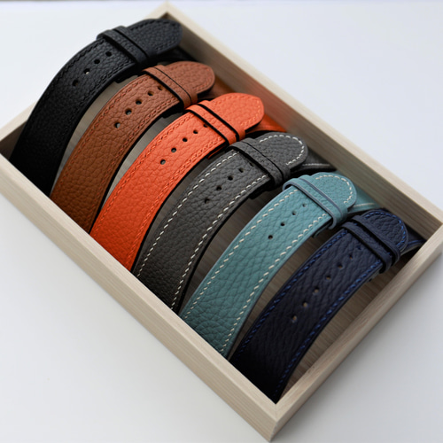 新作】高級革使用Apple Watch トゴ レザーベルト レザーバンド 時計