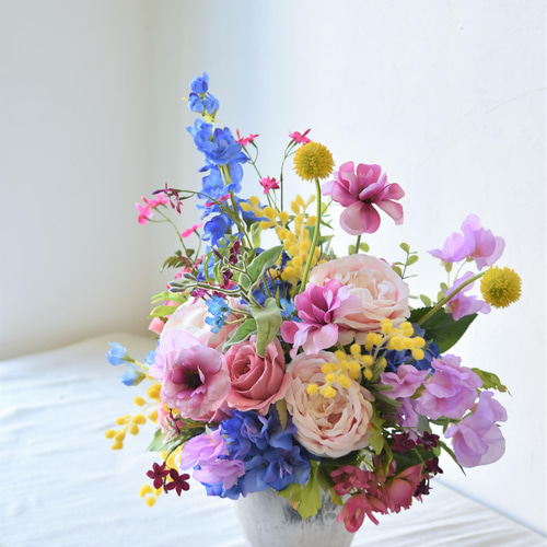 限定 カラフル マルチカラーアレンジメント ミモザ・ラナンキュラス