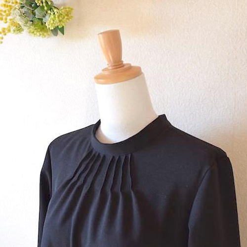 受注制作】再販 フォーマルやおでかけに ブラック ハイネック  