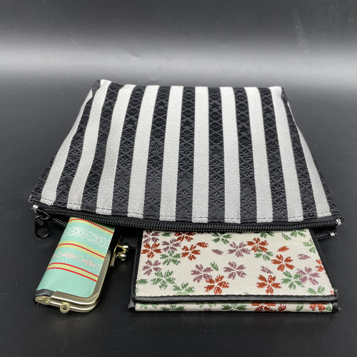 本場筑前博多織ストライプ柄小物入れ マルチケース おしゃれ 黒/白 星