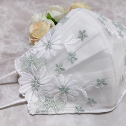 不織布マスクカバー　グリーン&ホワイト花柄　チュールレース 3枚目の画像