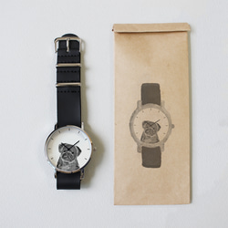 黒パグの腕時計 3枚目の画像