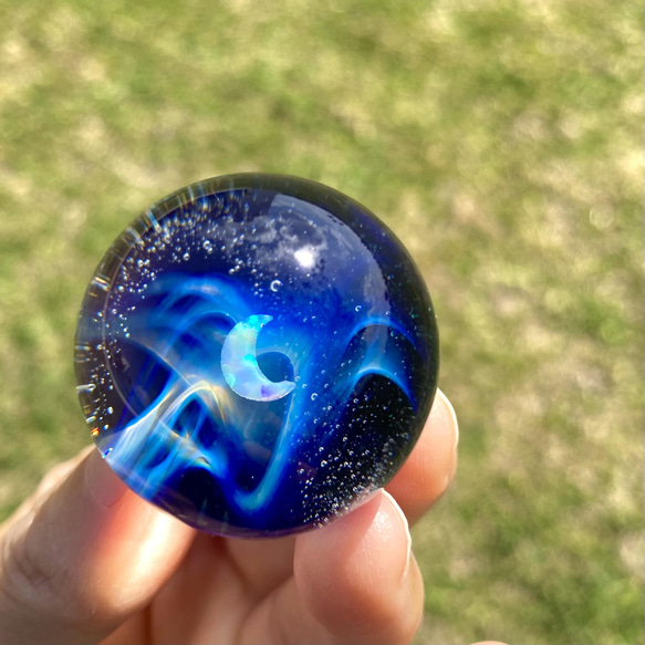 石垣島の宇宙玉 〜moon white opal〜 7枚目の画像