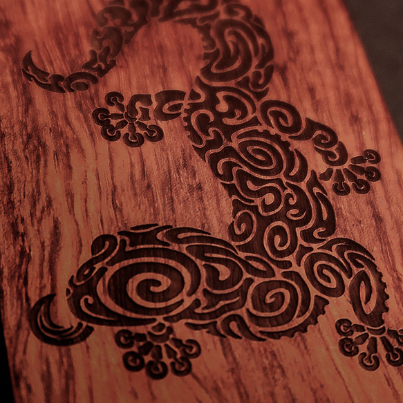 iPhone 【GECKO】アイフォンケース　ウッドケース　木製　ゲッコー　ハワイ　海系　小笠原　ヤモリ　アジアン 3枚目の画像