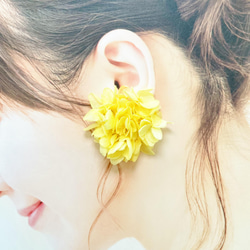 コロンと可愛い♡紫陽花のアクセサリー♡【yellow】 3枚目の画像