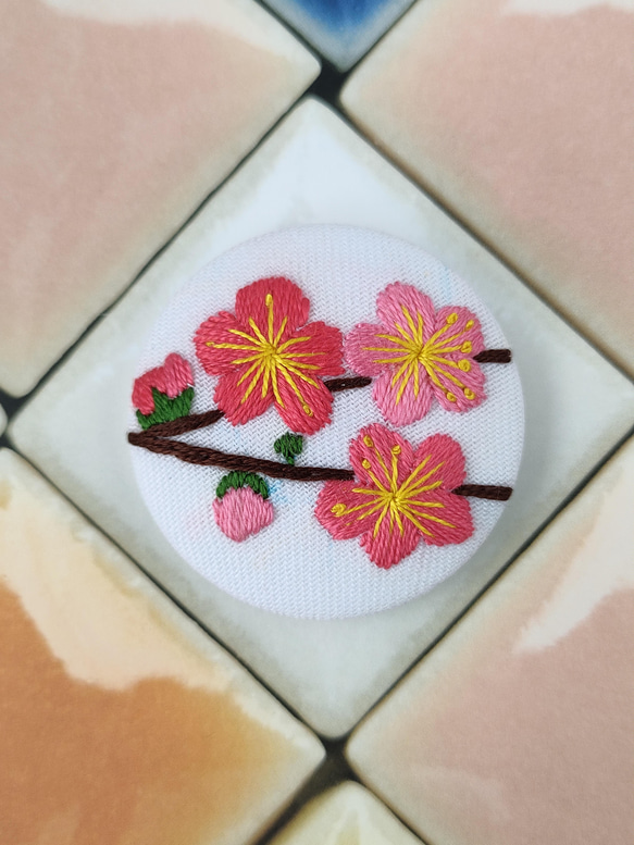 【受注製作】梅の花刺繍ブローチ　春　ピンク　入学式　卒業式　ひな祭り 4枚目の画像