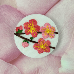 【受注製作】梅の花刺繍ブローチ　春　ピンク　入学式　卒業式　ひな祭り 3枚目の画像