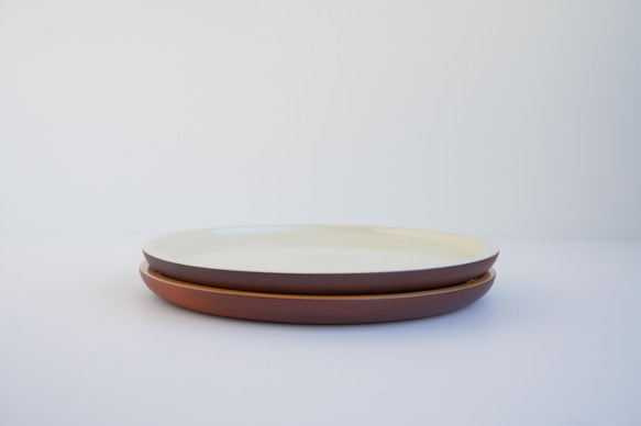 和の伝統工芸【新しい、会津塗】 和洋どちらにも「9.0プレート」「パールシリーズ」 2枚目の画像