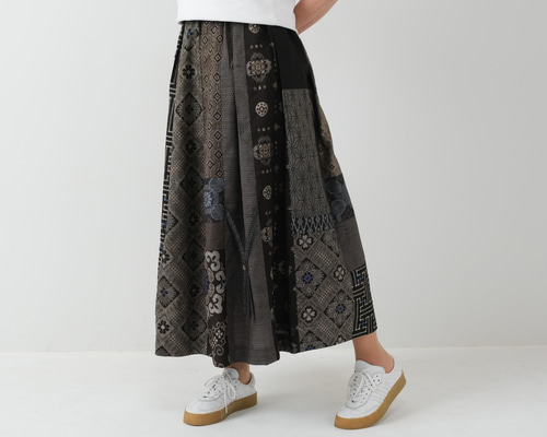 アンティーク大島紬のパッチワークスカート 龍郷青 裏地付き 着物