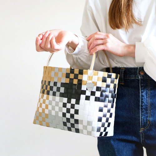 2021年1番人気デザイン！ アウトドアベージュM 2WAYプラカゴバッグ